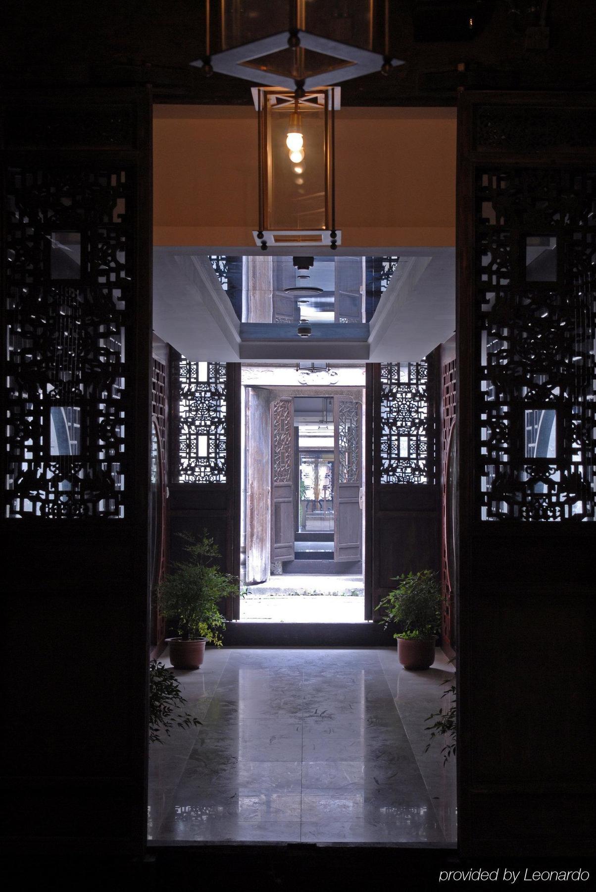 Wuzhen Clubhouse Hotel Джасинг Интериор снимка